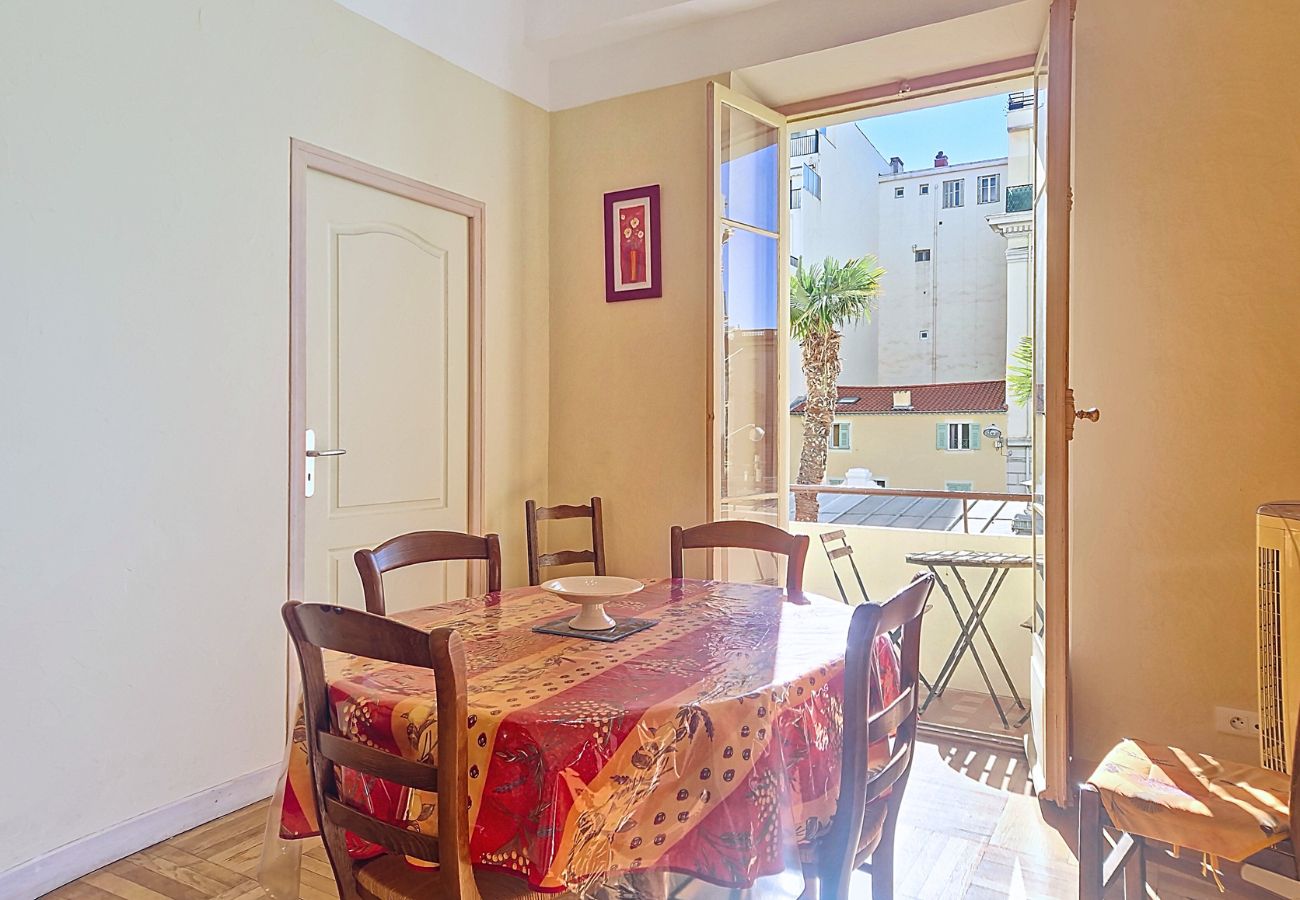 Appartement à Nice - AZUR HARMONY – BAIL MOBILITE ENTRE 1 ET 10 MOIS