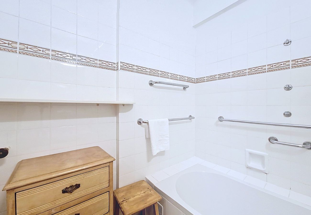 Appartement à Nice - Nouveau! N&J  - MARINA AZUR  - Proche mer - Terrasse