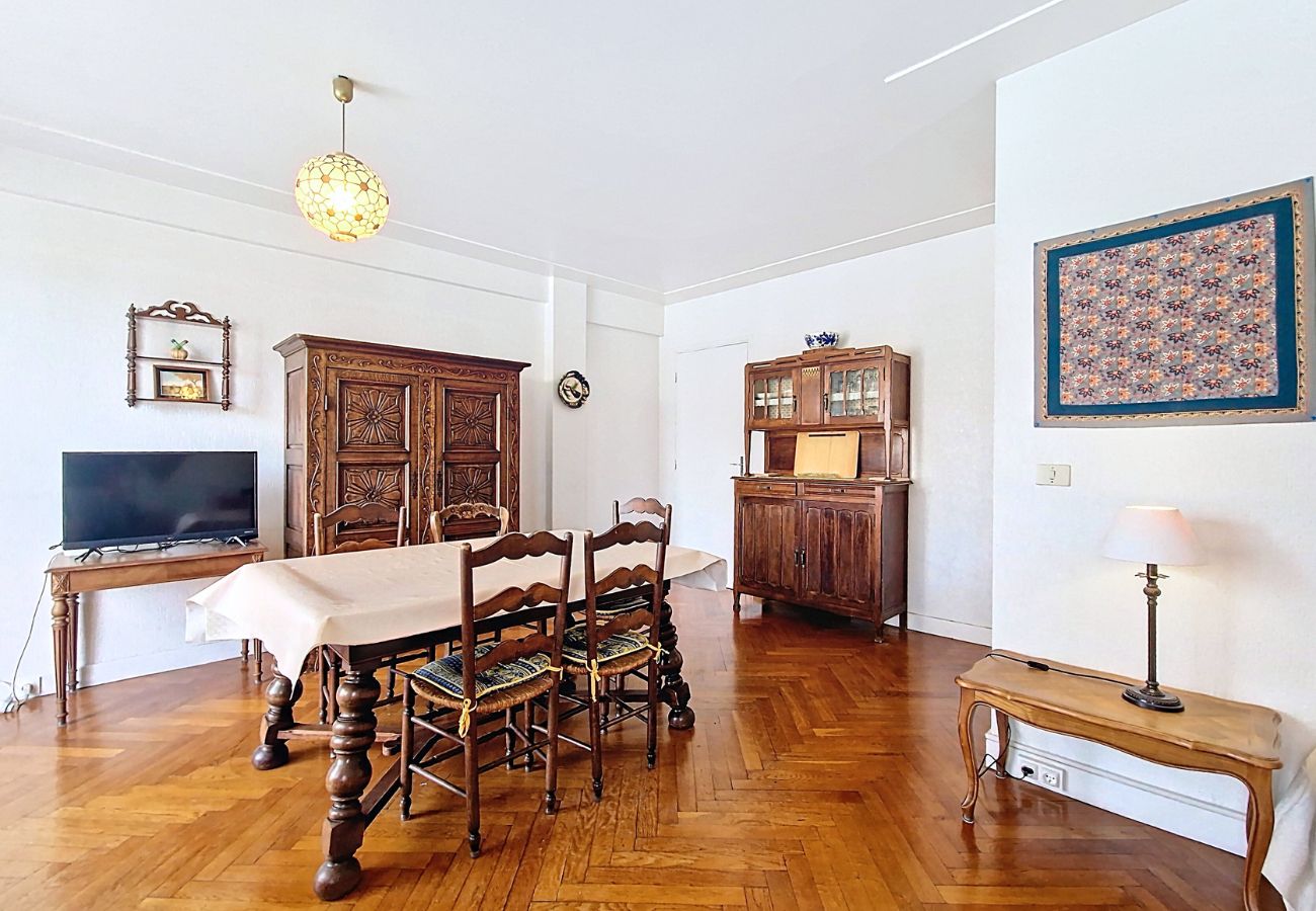 Appartement à Nice - Nouveau! N&J  - MARINA AZUR  - Proche mer - Terrasse