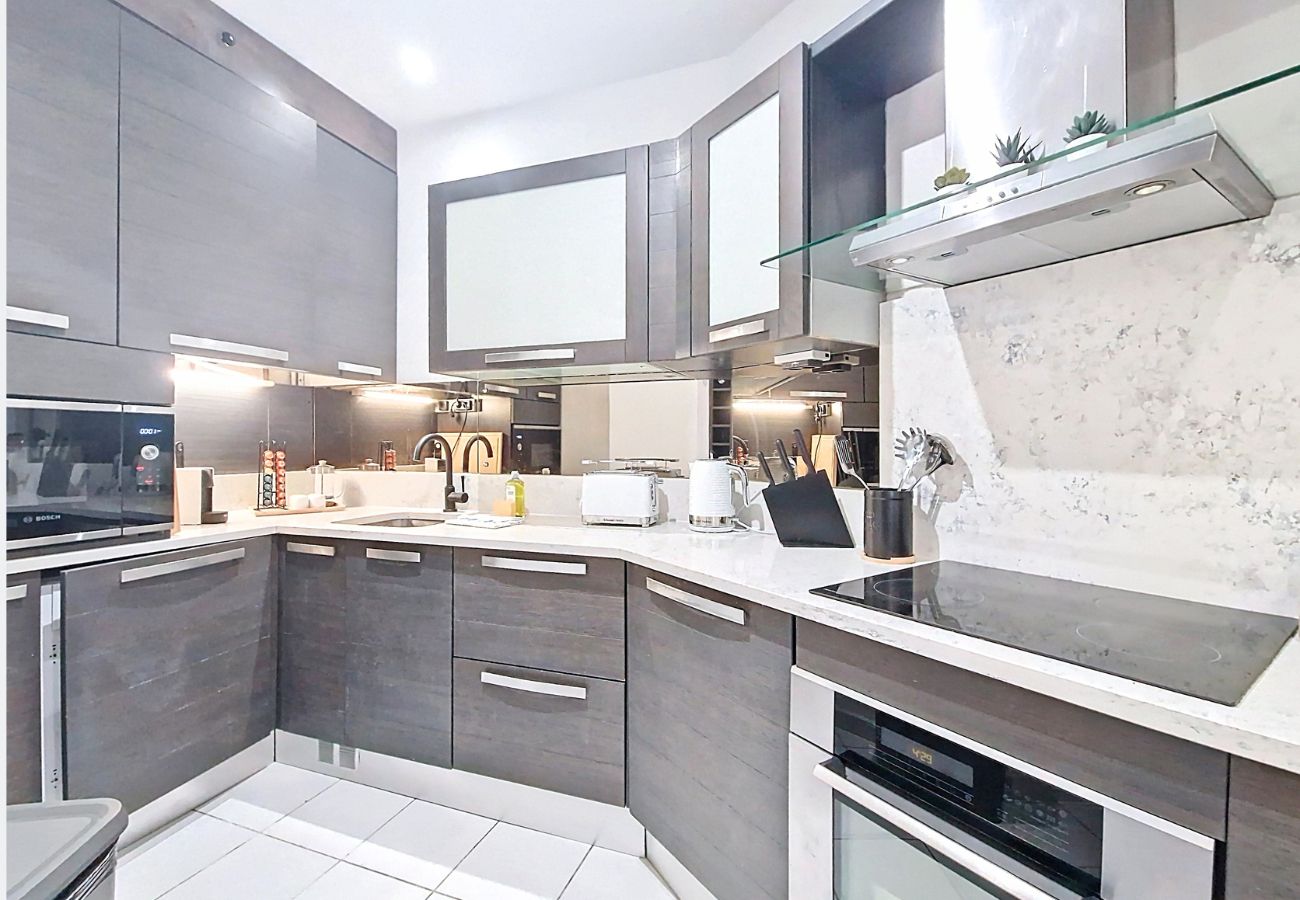 Appartement à Nice - Nouveau! N&J  - EVASION NICOISE - Central - Lumineux