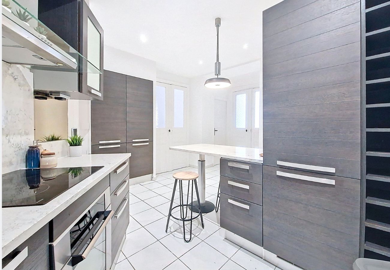 Appartement à Nice - Nouveau! N&J  - EVASION NICOISE - Central - Lumineux