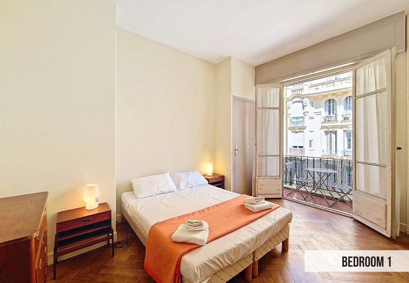 Appartement à Nice - Nouveau! N&J  -  LE CATINAT  - Spacieux - Balcon