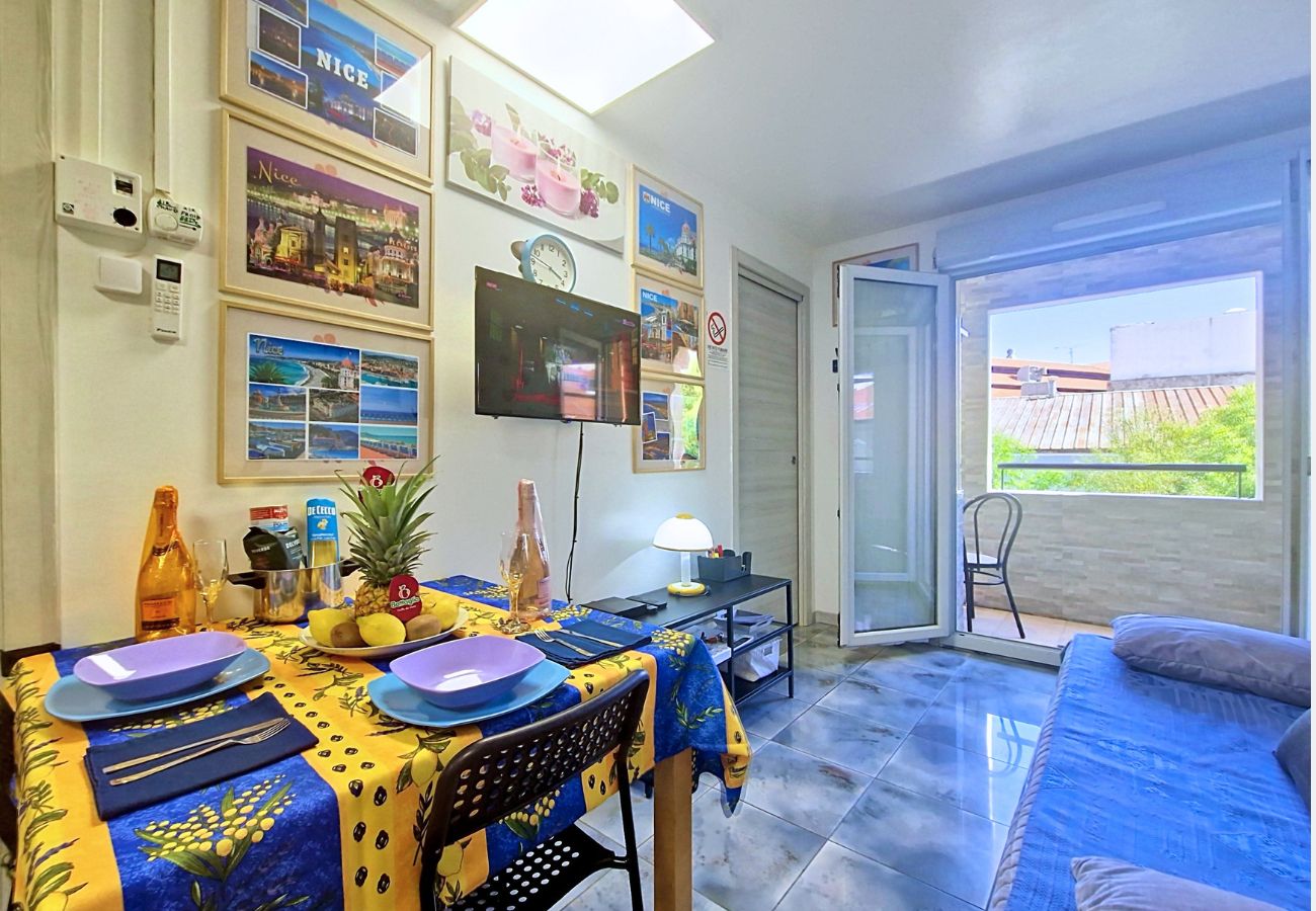 Appartement à Nice - Nouveau! N&J  - BELLA GAMBETTA  - Balcon - Procher mer