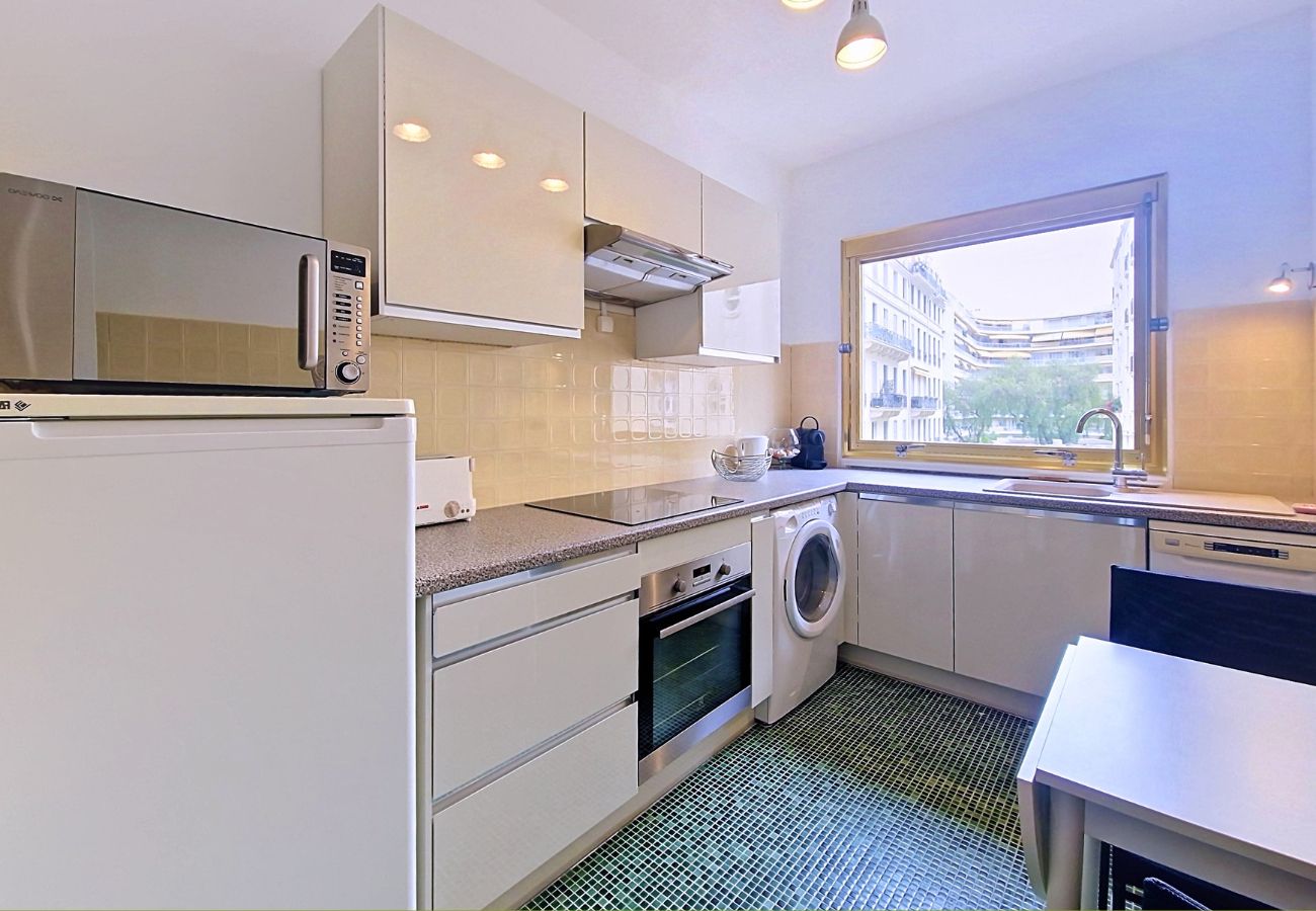 Appartement à Nice - Nouveau! N&J  - JOFFRE GRIMALDI  - Centre - Balcon