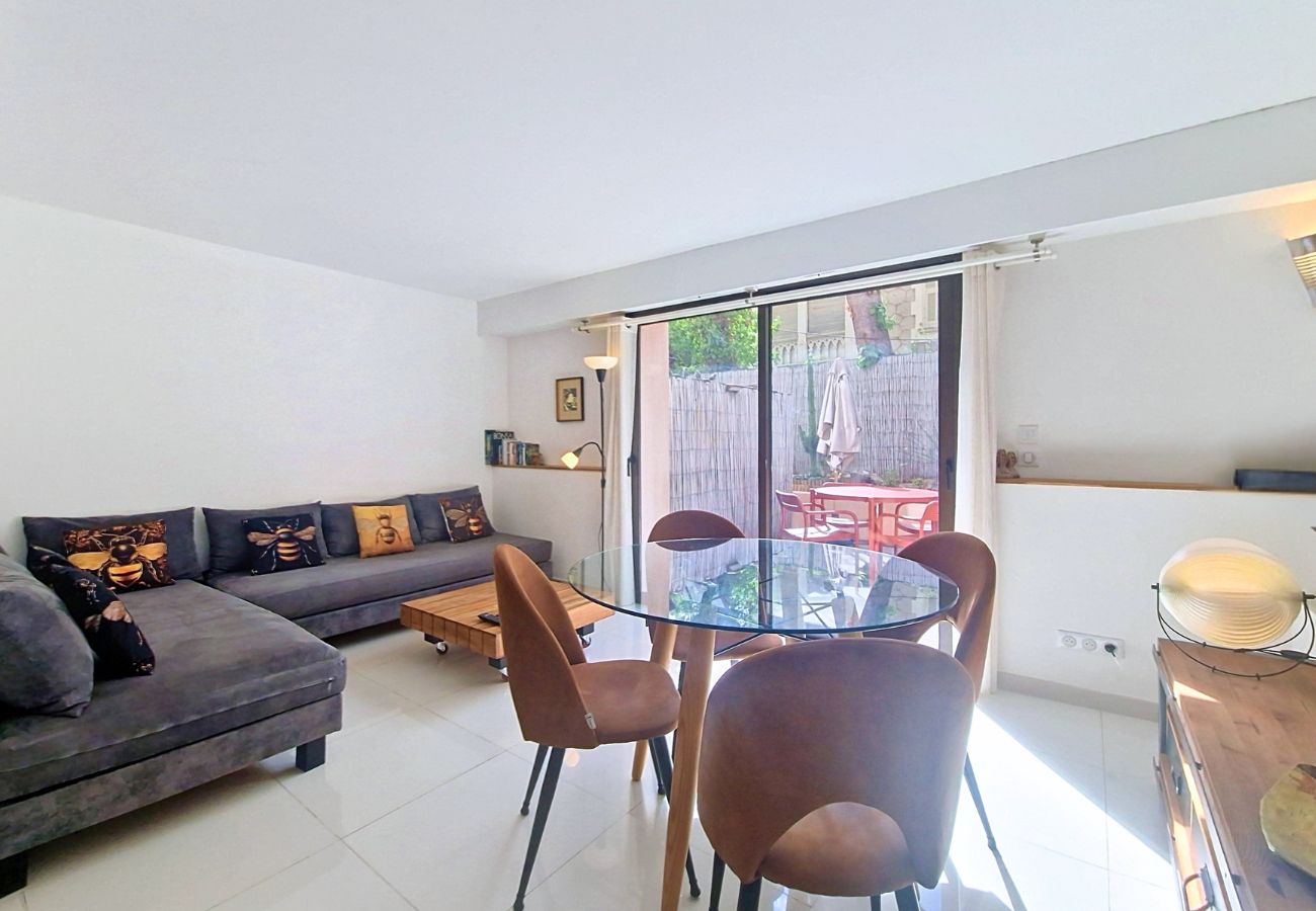 Appartement à Nice - Nouveau! N&J  - CHATEAU AZUR - Climatisation - Terrasse 