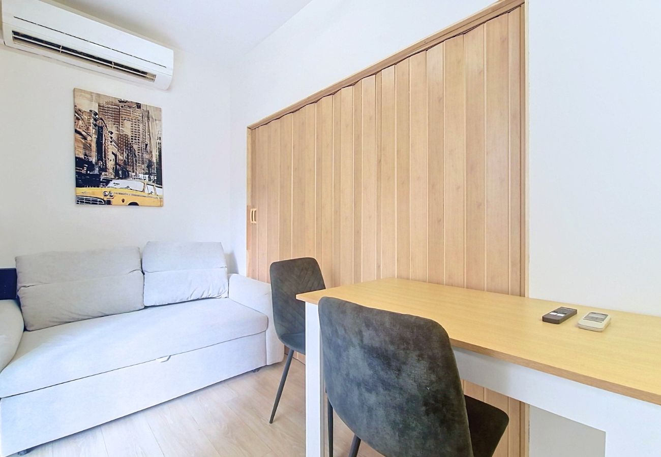 Appartement à Nice - Nouveau! N&J  - ROSSINI CHARM - Centre - Balcon